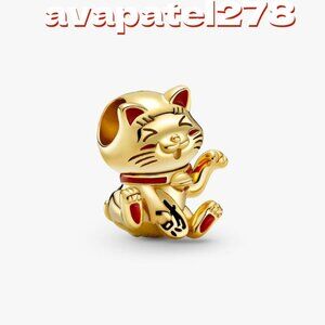 Pandora Cute Fortune Cat Charm